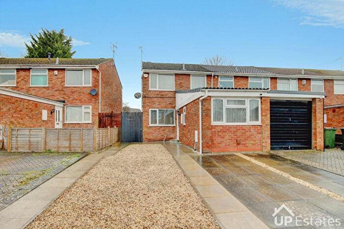 3 Bedroom End Terrace House For Sale In Dorchester Way, Walsgrave, Coventry, CV2