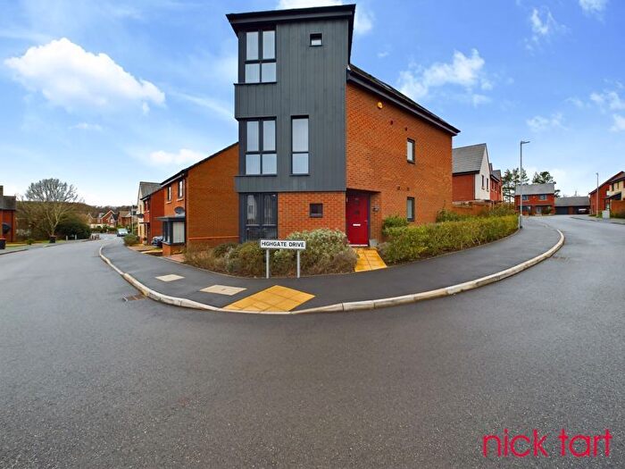 4 Bedroom Detached House To Rent In York Road, Priorslee, Telford, TF2