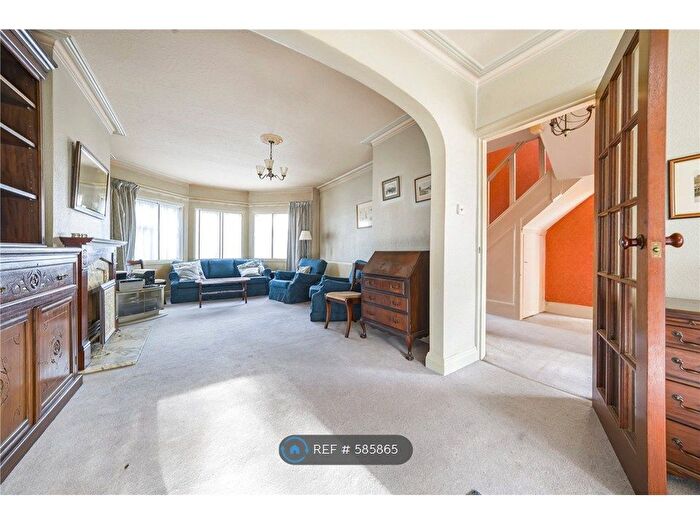 4 Bedroom Semi-Detached House To Rent In Burlington Road, Isleworth, TW7