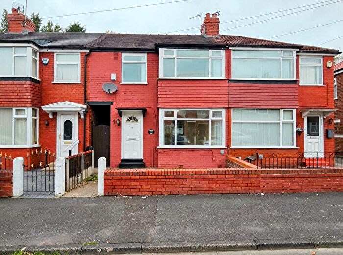 3 Bedroom Terraced House To Rent In Gloucester Road, Droylsden, Manchester, M43