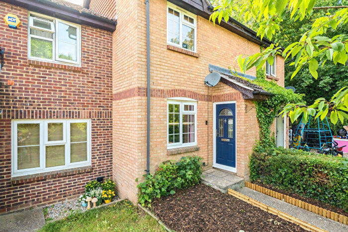 2 Bedroom Terraced House For Sale In Huscarle Way, Tilehurst, Reading, Berkshire, RG31