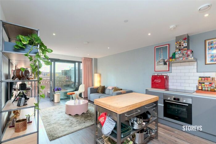 2 Bedroom Flat To Rent In Agate House, Hackney Wick, London, E9