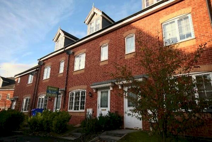 3 Bedroom Detached House To Rent In Godwin Way, Lymevale View, Stoke On Trent, Staffs, ST4