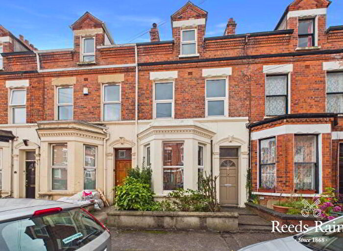 4 Bedroom Mid Terraced House For Sale In Rossmore Avenue, Belfast, BT7