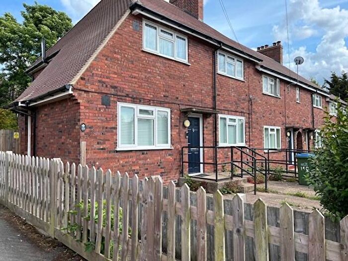 2 Bedroom Maisonette For Sale In Kingsground, Eltham, London, SE9