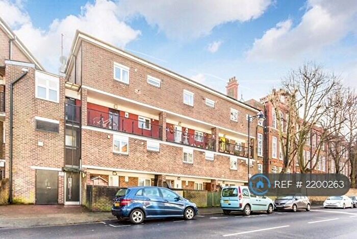 3 Bedroom Maisonette To Rent In Hungerford Road, London, N7