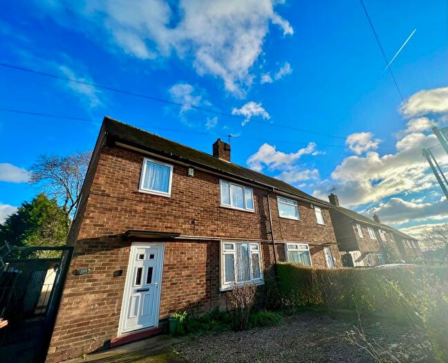 3 Bedroom Semi-Detached House To Rent In Glaisdale Drive West, Nottingham, NG8