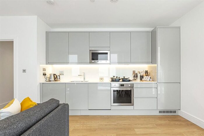 1 Bedroom Flat To Rent In East Timber Yard, Birmingham, B5