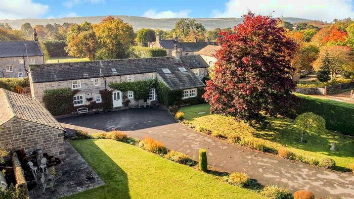 4 Bedroom Barn Conversion For Sale In The Barn House, Leathley Lane, Leathley, LS21