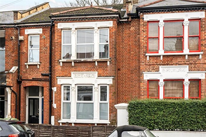 1 Bedroom Flat To Rent In London, SE15