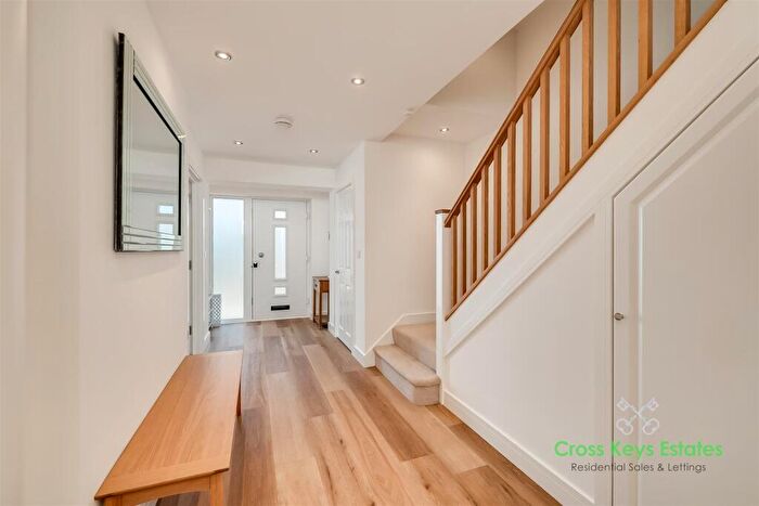 5 Bedroom Detached House For Sale In Leatfield Drive, Derriford, PL6