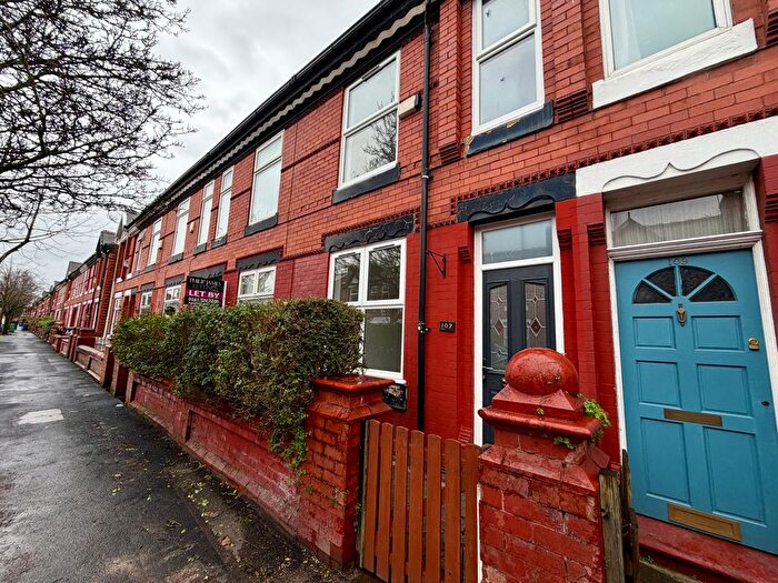 2 Bedroom Terraced House To Rent In Thornton Road, Manchester, M14