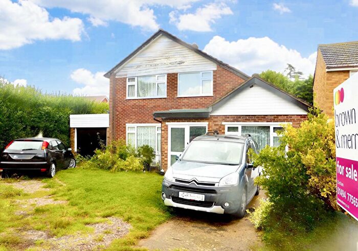 4 Bedroom Detached House For Sale In The Warren, Chesham, HP5