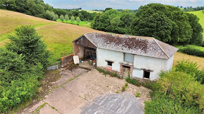 2 Bedroom Equestrian Property For Sale In Tedburn St. Mary, Exeter, Devon, EX6
