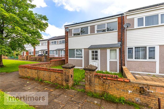 3 Bedroom Semi-Detached House For Sale In Rhyl Avenue, Blackburn, Lancashire, BB1