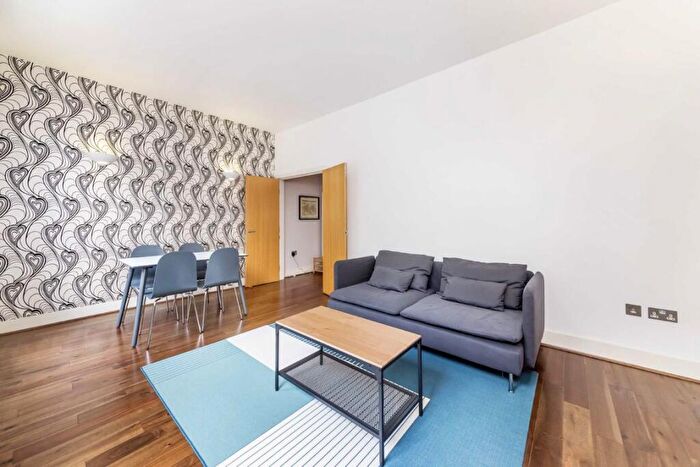 1 Bedroom Flat To Rent In St. John Street, Angel, EC1V