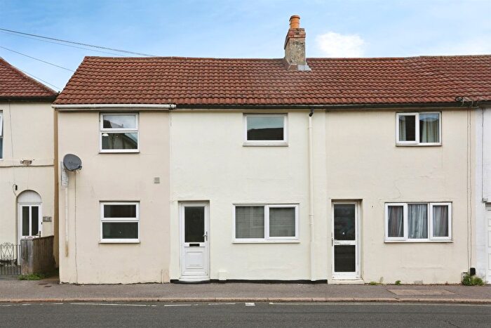 2 Bedroom Terraced House For Sale In Forton Road, Gosport, PO12