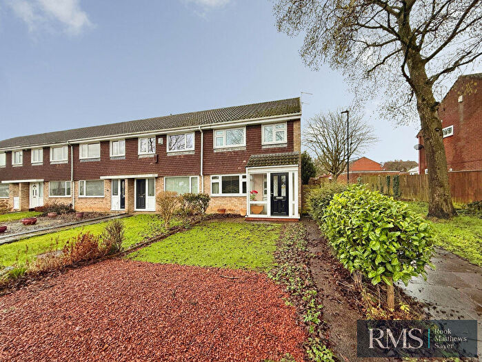 3 Bedroom End Of Terrace House For Sale In Ascot Walk, Newcastle Upon Tyne, NE3