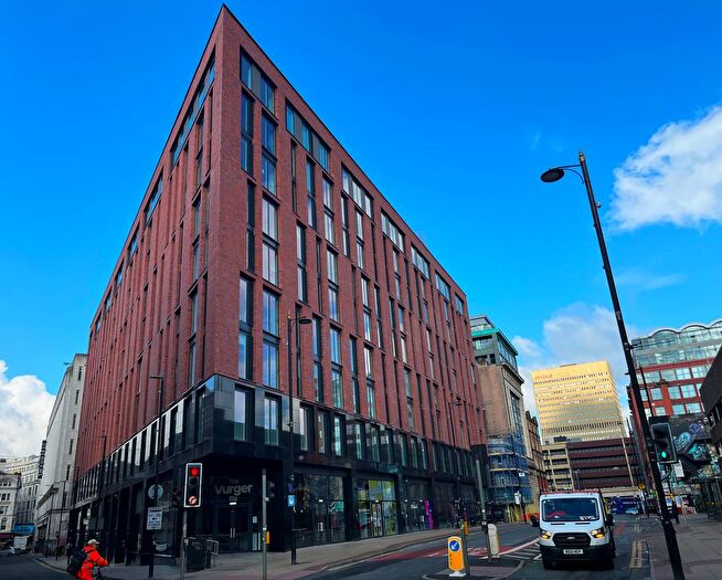 2 Bedroom Flat To Rent In Transmission House, Manchester, M4