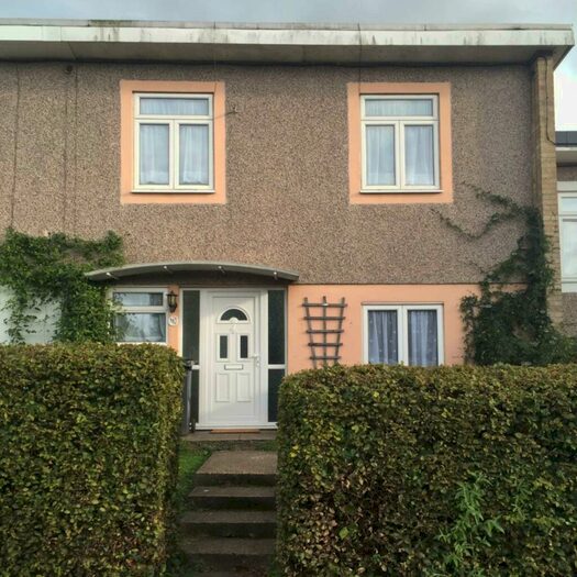 3 Bedroom House To Rent In Hazel Grove, Hatfield, AL10