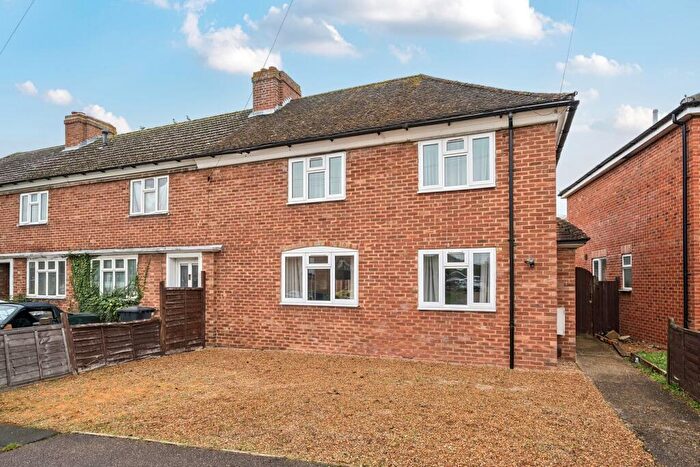 3 Bedroom End Of Terrace House For Sale In Hinksley Road, Flitwick, MK45