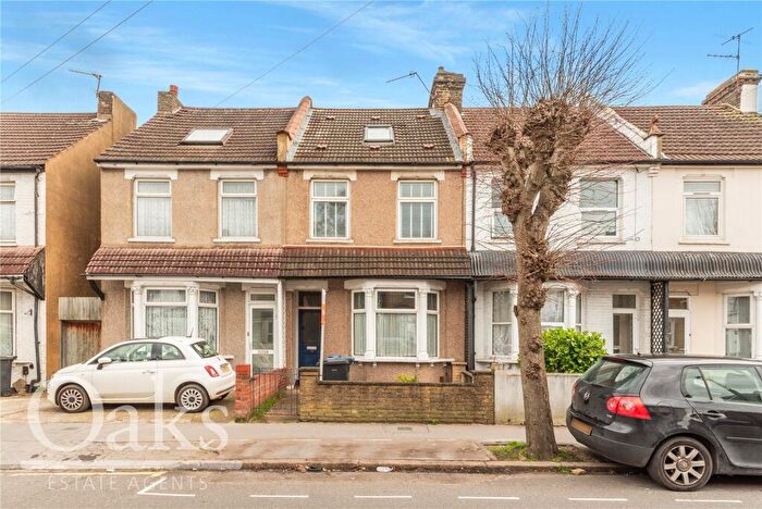 4 Bedroom Terraced House For Sale In Davidson Road, East Croydon, CR0