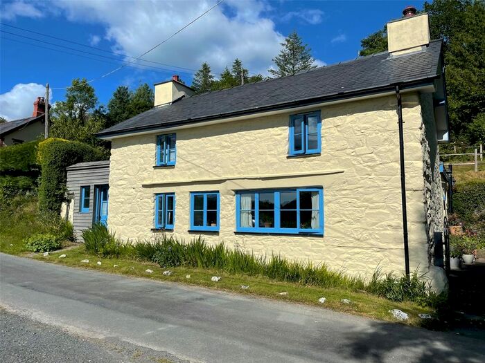 2 Bedroom Cottage For Sale In Commins Coch, Machynlleth, Powys, SY20