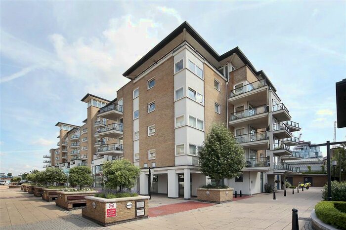 1 Bedroom Flat To Rent In Dolphin House, Smugglers Way, Wandsworth, London, SW18