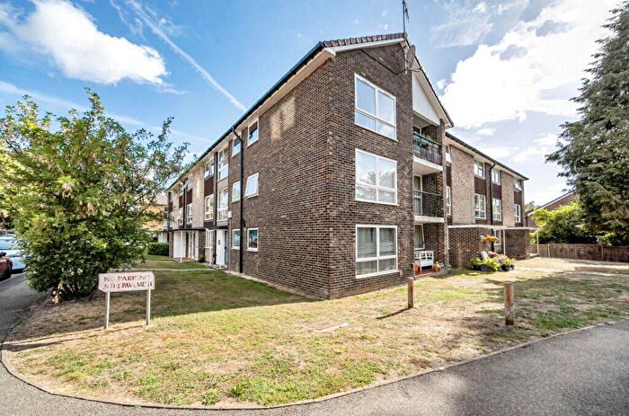 2 Bedroom Flat To Rent In Wokingham Road, Bracknell, Berkshire, RG42
