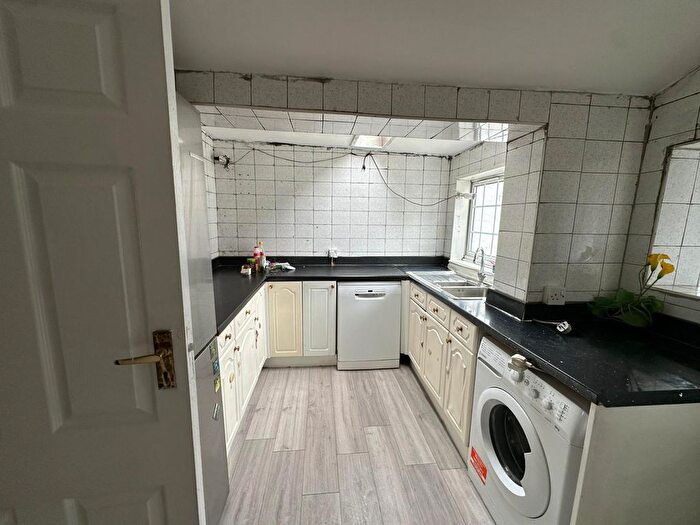 3 Bedroom Terraced House To Rent In London, E13