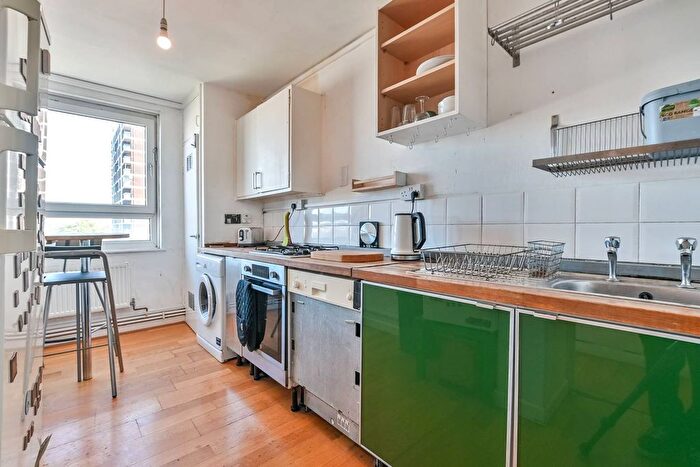 2 Bedroom Flat For Sale In De Beauvoir Estate, De Beauvoir Town, London, N1