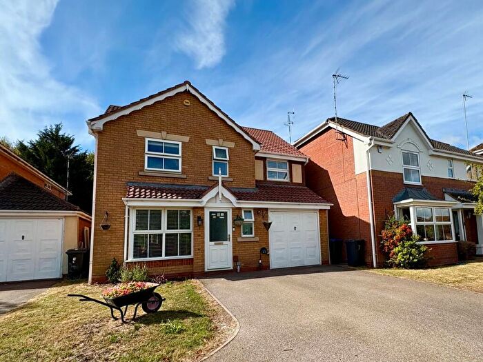 4 Bedroom Detached House For Sale In Ridge Drive, Rugby, CV21