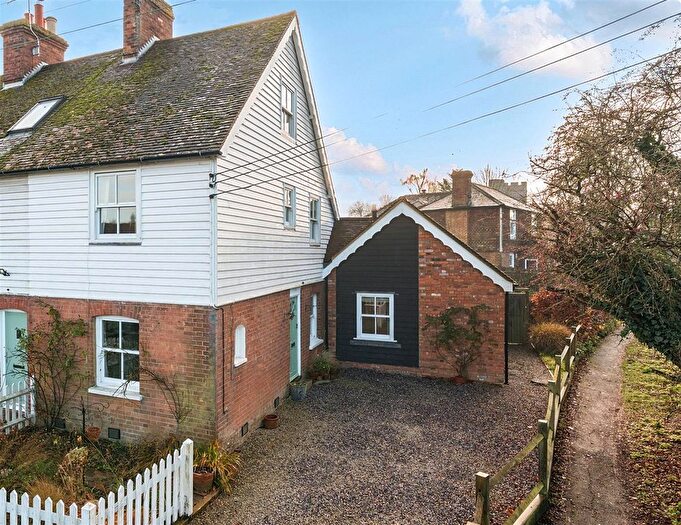 3 Bedroom End Of Terrace House For Sale In Moat Road, Headcorn, Ashford, TN27