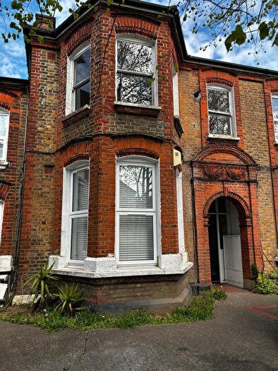 1 Bedroom Flat To Rent In Brownhill Road, London, SE6
