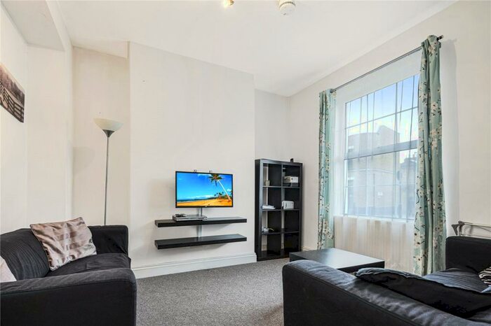 5 Bedroom Terraced House To Rent In Salmon Lane, London, E14