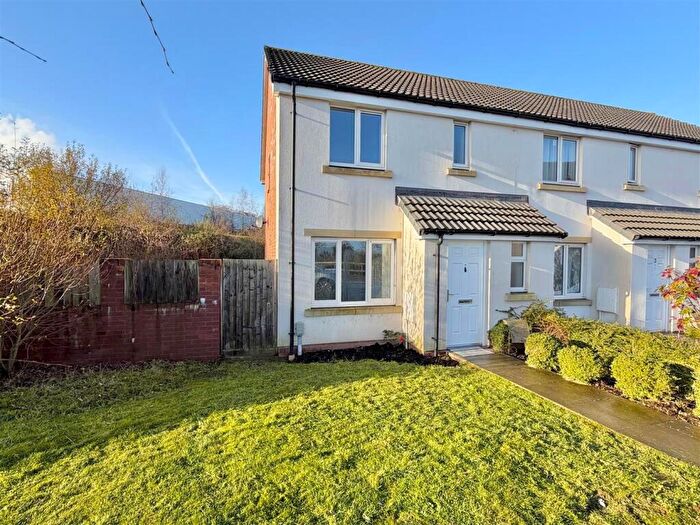 3 Bedroom End Of Terrace House For Sale In Pincombe Road, Bideford, EX39
