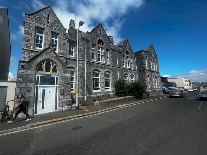 2 Bedroom Flat To Rent In Bounds Place, Millbay Road, Plymouth, PL1