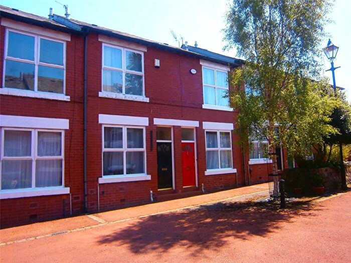 2 Bedroom Flat To Rent In Evans Street, Salford, M3