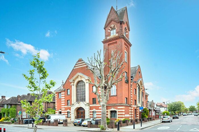 3 Bedroom Maisonette To Rent In Anson Road, Willesden Green, London, NW2