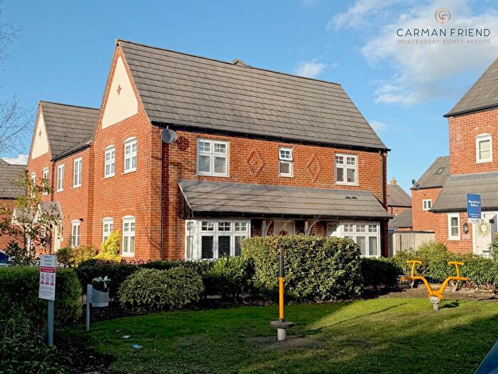 3 Bedroom Semi Detached House For Sale In Green Howards Road, Saighton, CH3