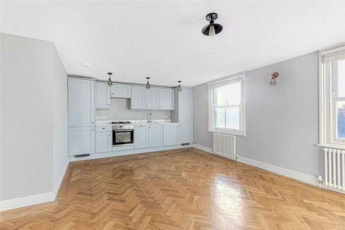 1 Bedroom Apartment To Rent In Chatsworth Road, London, E5