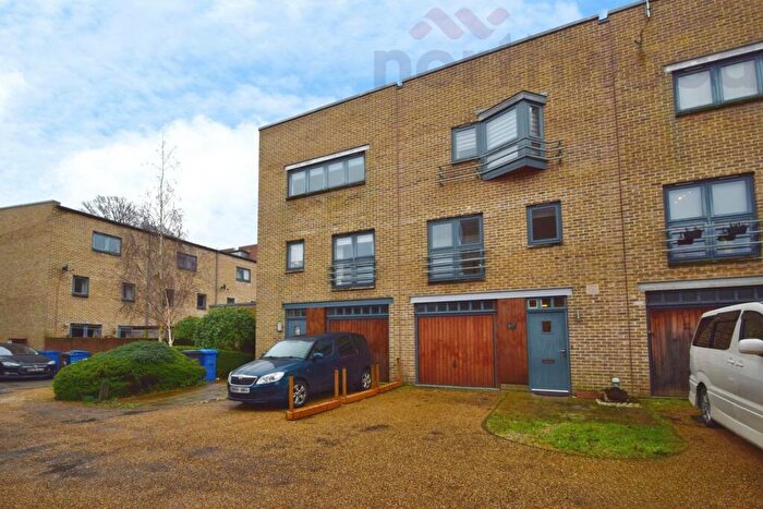 4 Bedroom Terraced House To Rent In Bertram Way, Norwich, NR1