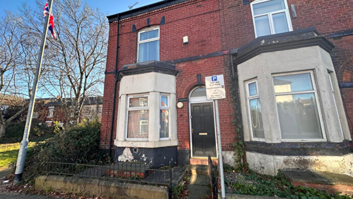 2 Bedroom Terraced House For Sale In Spring Ln, Manchester, M26