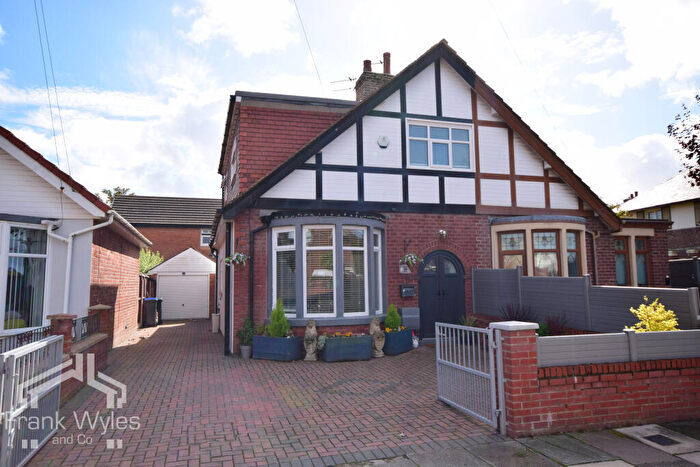 2 Bedroom Semi-Detached House For Sale In Roseway, Blackpool, Blackpool, FY4