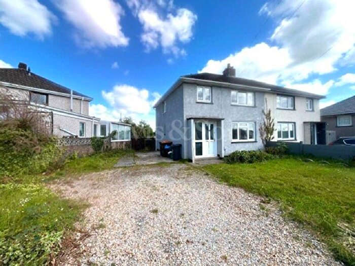 3 Bedroom Semi-Detached House To Rent In Tudor Crescent, Rogerstone, Newport., NP10