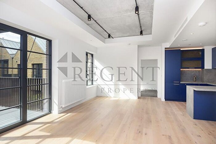 2 Bedroom Apartment For Sale In Agar House, Goodluck Hope, E14