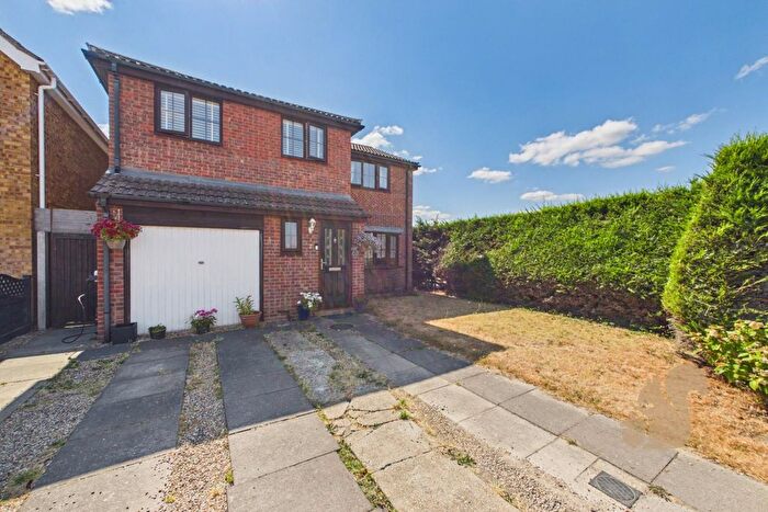 4 Bedroom Detached House For Sale In Lionel Hurst Close, Great Cornard, CO10