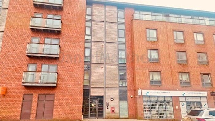 1 Bedroom Studio To Rent In Bute Crescent, Cardiff, CF10