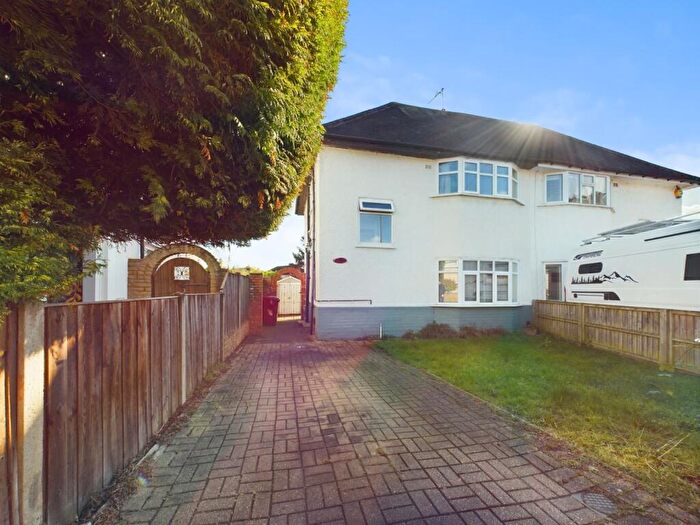 3 Bedroom Semi Detached House For Sale In South Close, Cippenham, Berkshire, SL1