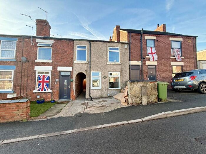 3 Bedroom End Of Terrace House To Rent In Church Street, Waingroves, DE5